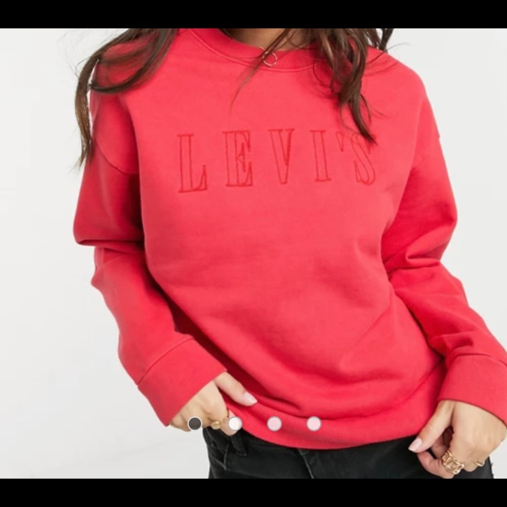 Levi’s Red Crew Neck